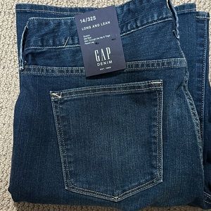 NWT Gap 1969 Flared Long and Lean jeans